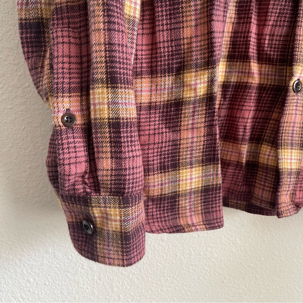 Outerknown Plaided Button Down Lightweight Flanne… - image 4